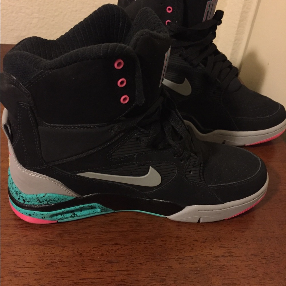 Nike Force command
